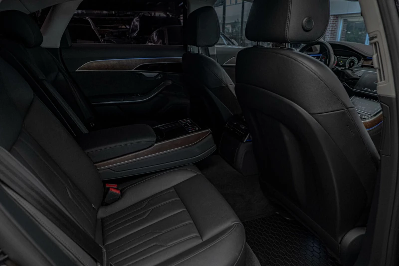 Audi A8 60TDI/Quattro/Камера360/Bang&Olufsen/Virtual/Ambie, снимка 11 - Автомобили и джипове - 51001372