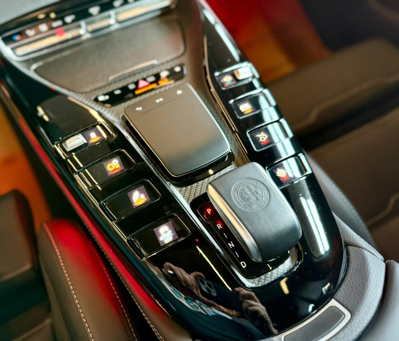 Mercedes-Benz GT 63S Peformance* Ceramic* Carbon* Лизинг* Burm High, снимка 12 - Автомобили и джипове - 52163845