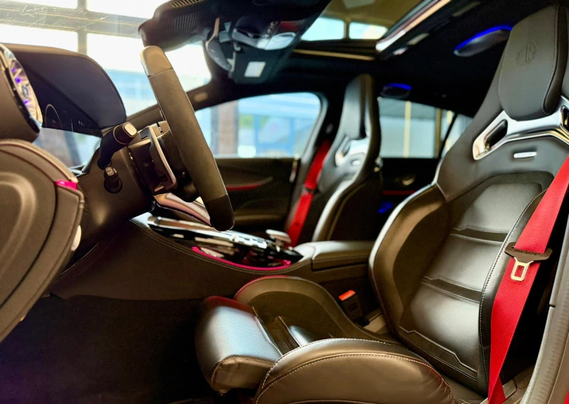 Mercedes-Benz GT 63S Peformance* Ceramic* Carbon* Лизинг* Burm High, снимка 8 - Автомобили и джипове - 52163845