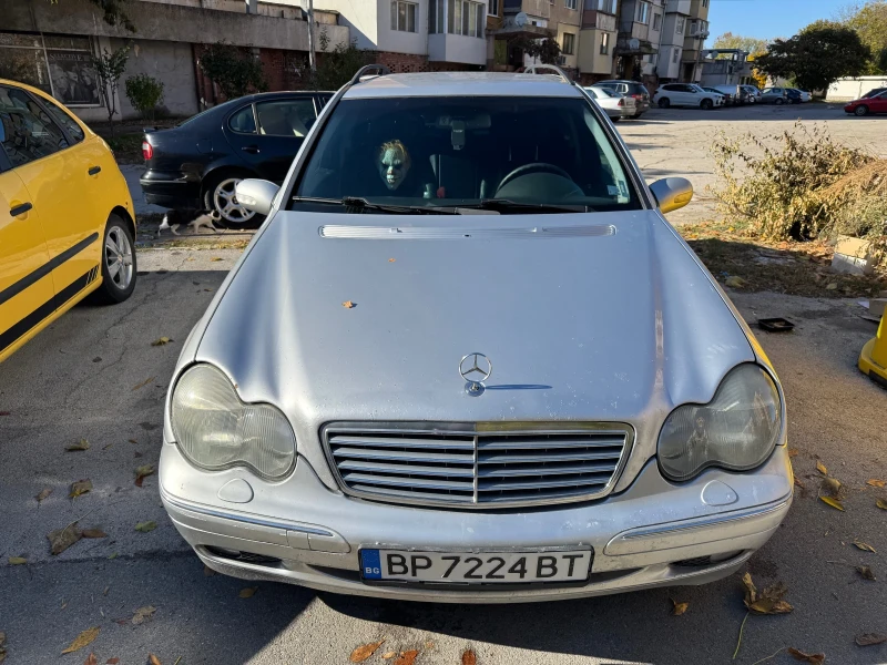 Mercedes-Benz C 270 2.7CDI, снимка 3 - Автомобили и джипове - 52834226