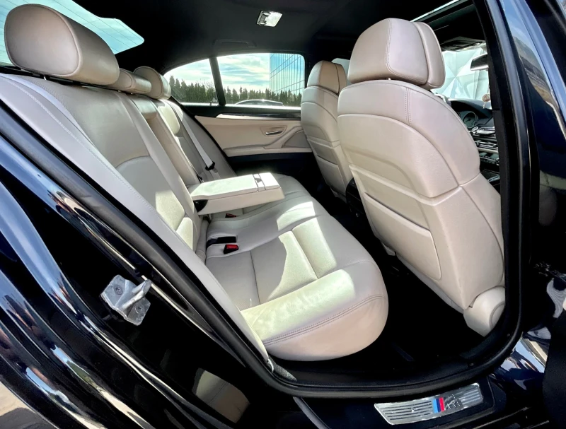 BMW 535 i* xDrive* M-pack* 360 camera* Keyless* , снимка 11 - Автомобили и джипове - 52402425