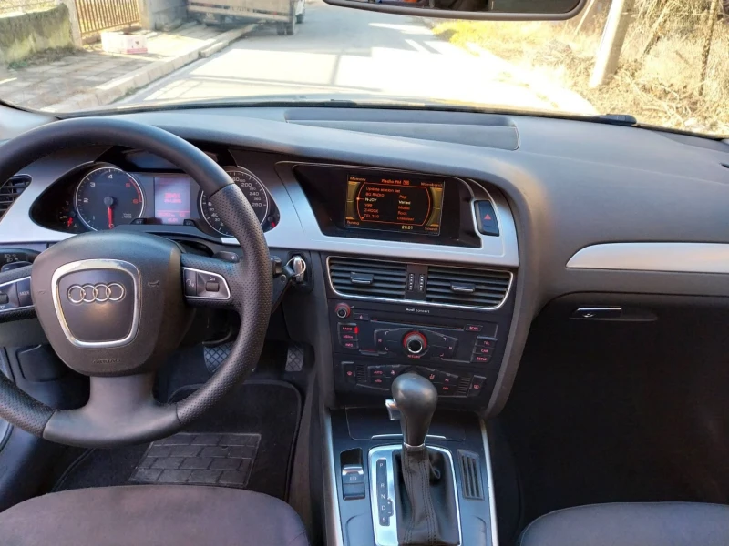 Audi A4, снимка 10 - Автомобили и джипове - 52425926