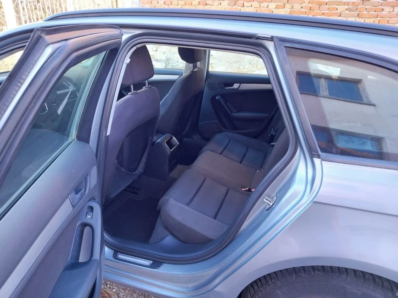 Audi A4, снимка 6 - Автомобили и джипове - 52425926