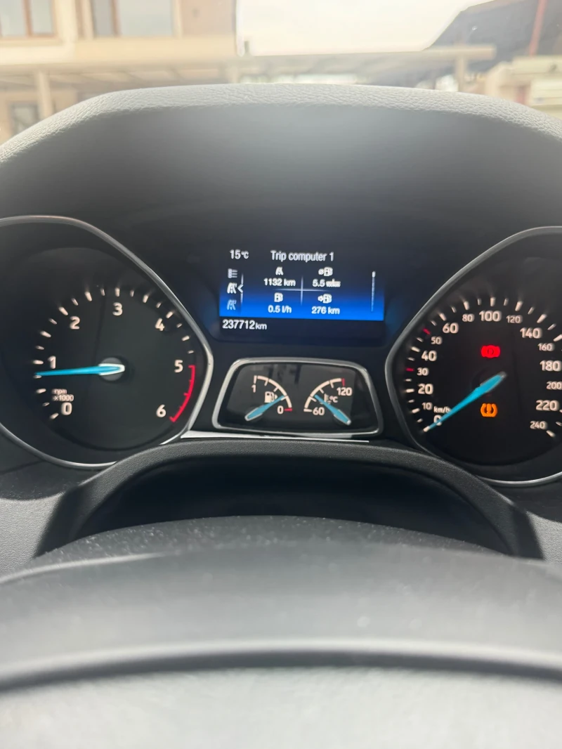 Ford Focus 1, 5 TDCI, снимка 8 - Автомобили и джипове - 52862100