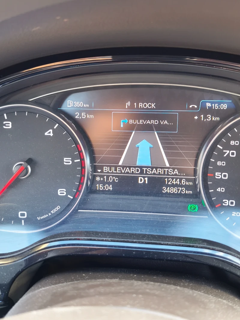 Audi A8, снимка 11 - Автомобили и джипове - 52965223