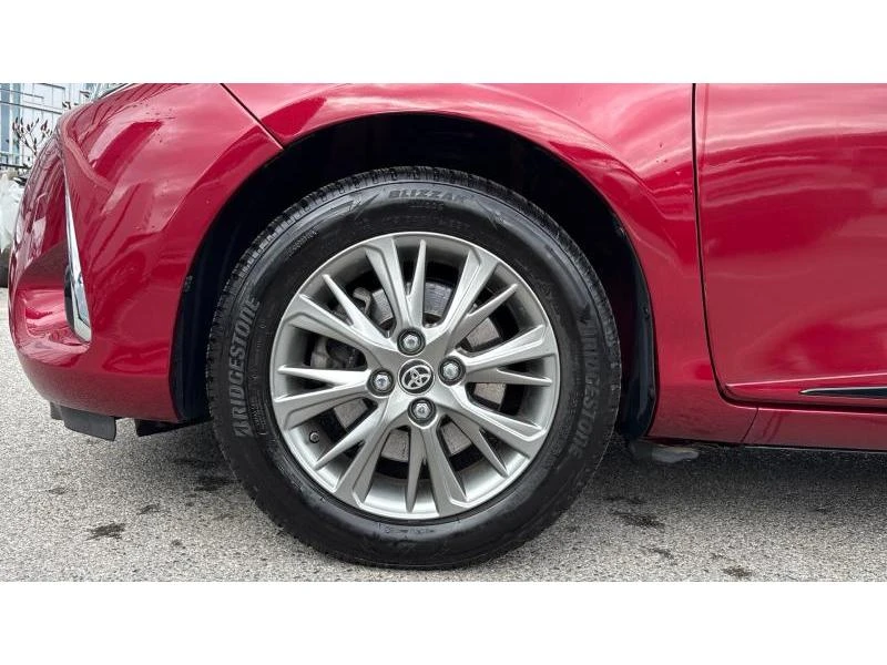 Toyota Yaris 1.5HSD LUNA PLUS, снимка 16 - Автомобили и джипове - 53465478