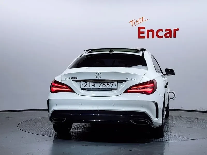 Mercedes-Benz CLA 250  4Matic, снимка 4 - Автомобили и джипове - 55653957