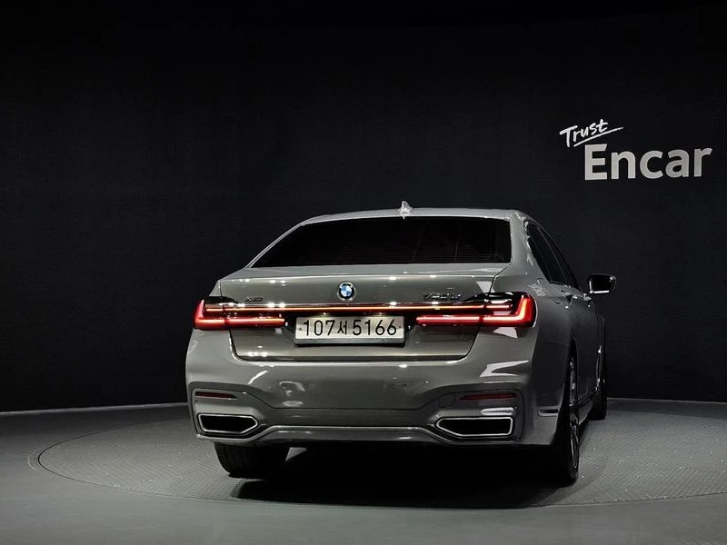 BMW 740 740Li xDrive M Sports   Крайна Цена, снимка 4 - Автомобили и джипове - 55963897