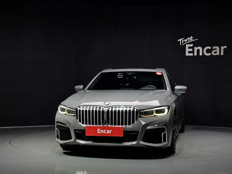 BMW 740 740Li xDrive M Sports   Крайна Цена, снимка 3 - Автомобили и джипове - 55963897