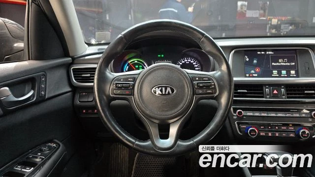 Kia K5, снимка 14 - Автомобили и джипове - 56082257