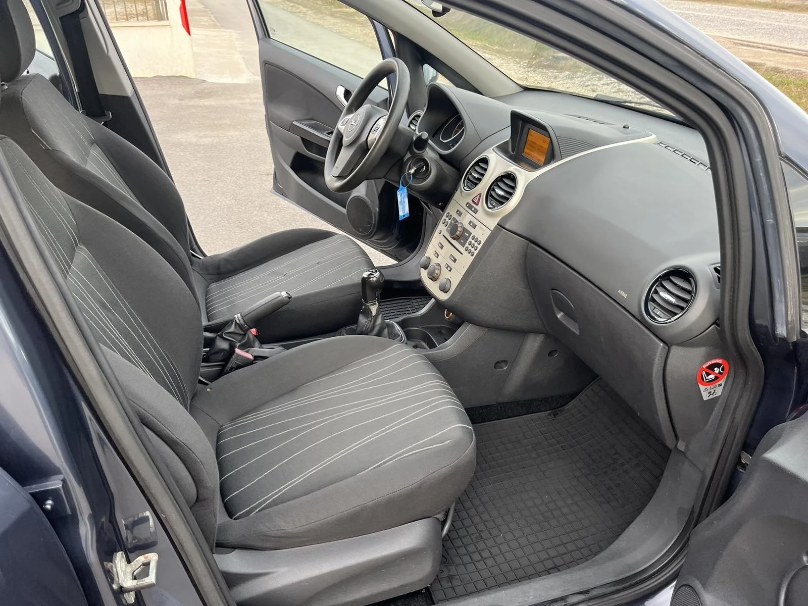 Opel Corsa 1.0I 60 EURO 4   | Mobile.bg   11