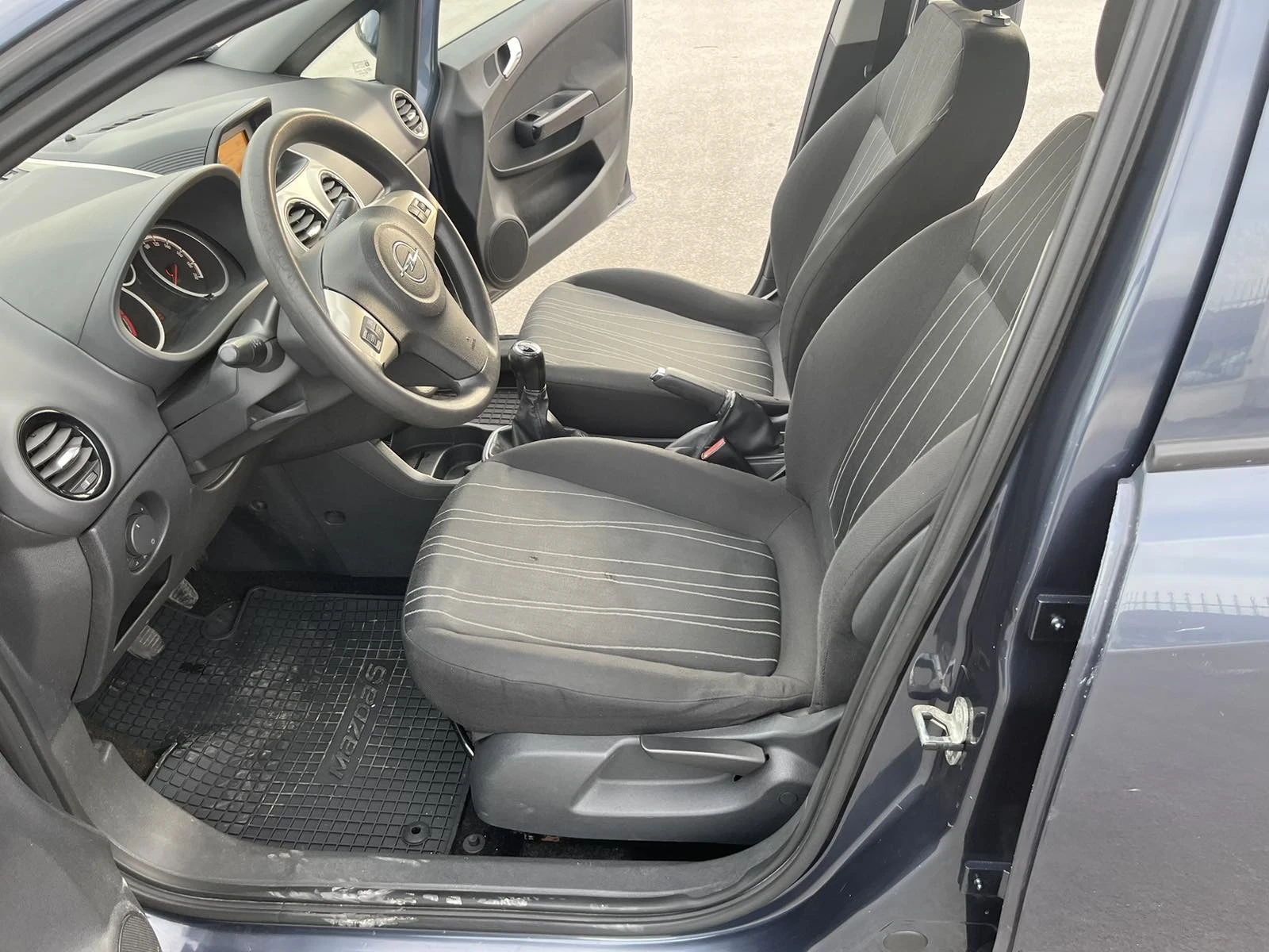 Opel Corsa 1.0I 60кс EURO 4 КЛИМАТИК  - изображение 8