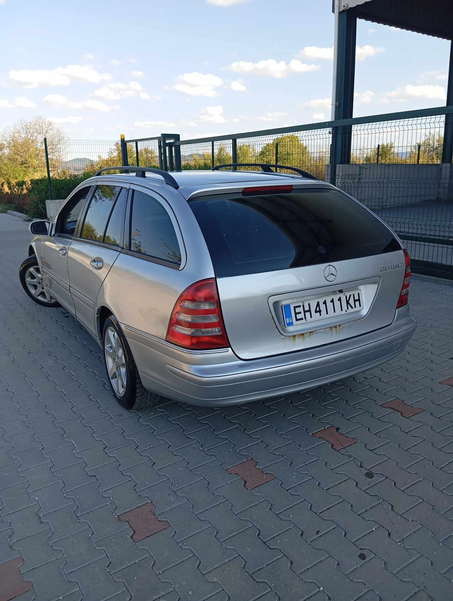 Mercedes-Benz C 200 Kompresor + ГАЗ - изображение 2