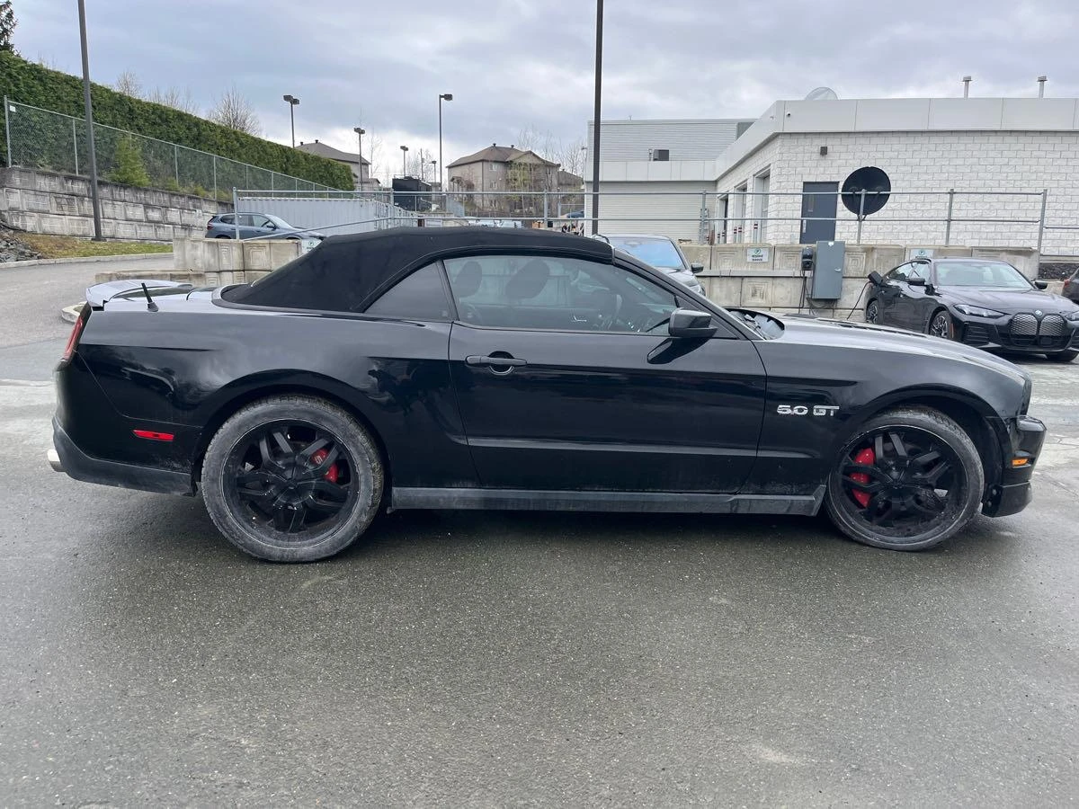 Ford Mustang GT CARFAX АВТО КРЕДИТ  - изображение 5