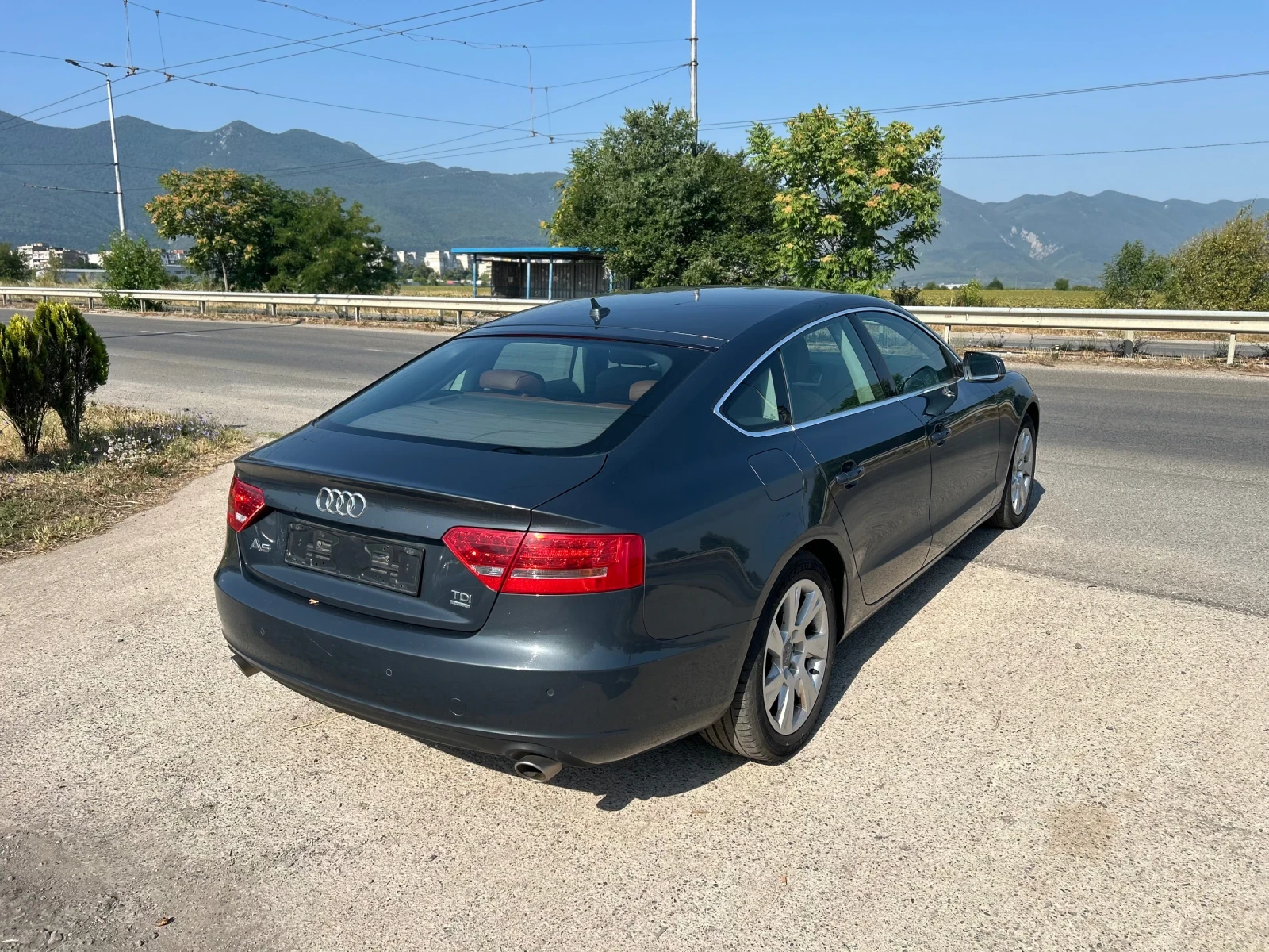 Audi A5 3.0TDI QUATTRO - изображение 7