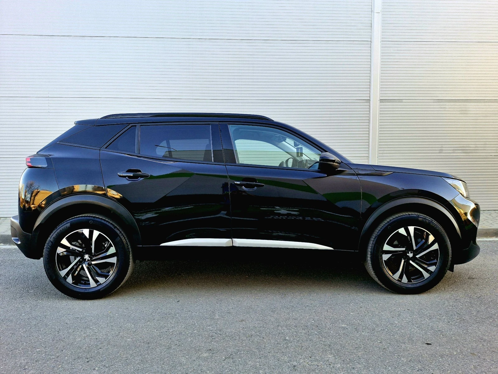 Peugeot 2008 1.5 HDi ALLURE  - изображение 6