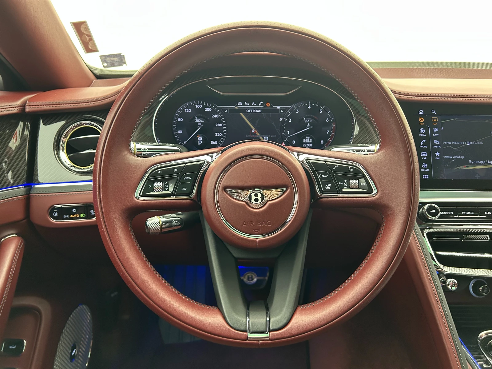 Bentley Flying Spur Speed - изображение 10
