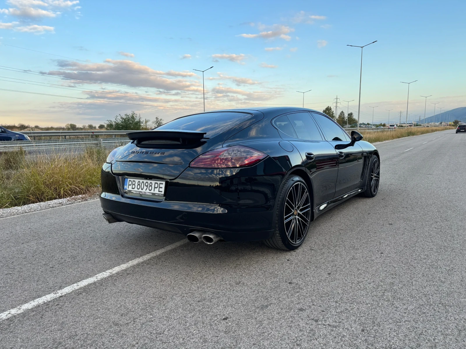 Porsche Panamera 4.8S/V8/PDK - изображение 5
