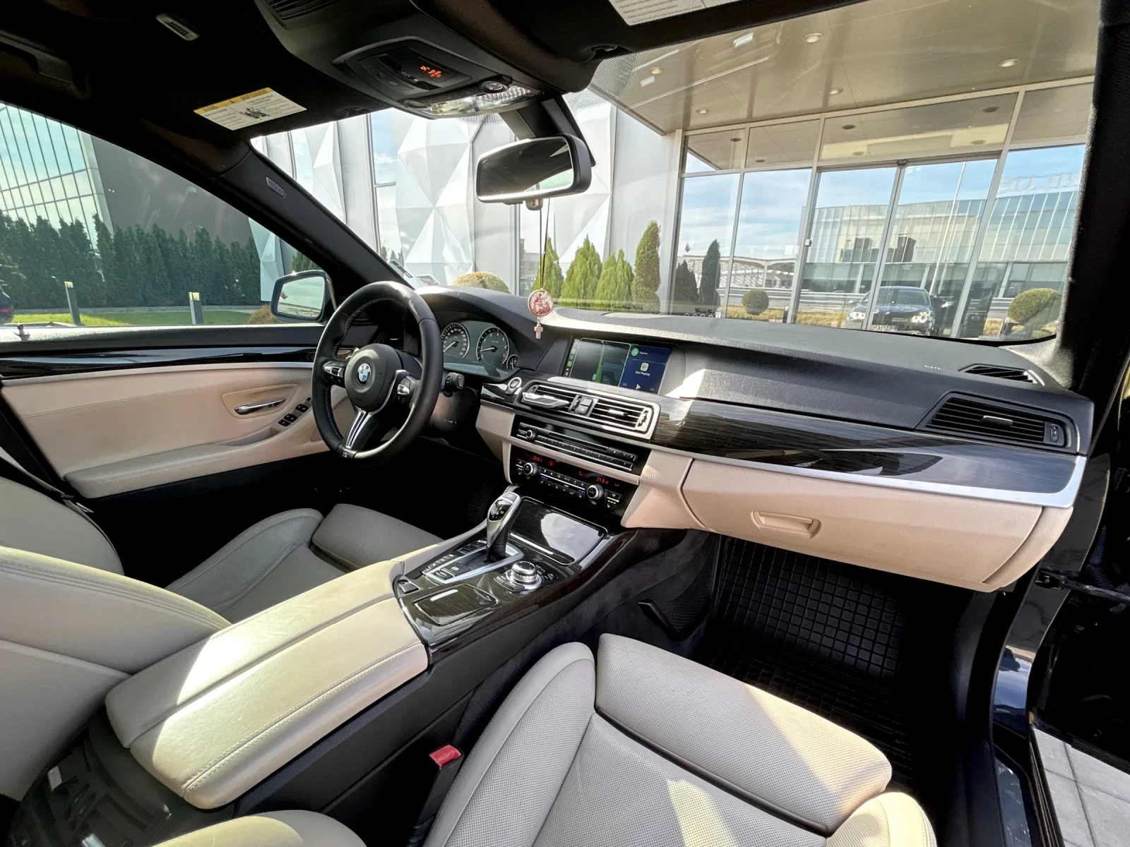 BMW 535 i* xDrive* M-pack* 360 camera* Keyless*  | Mobile.bg   13