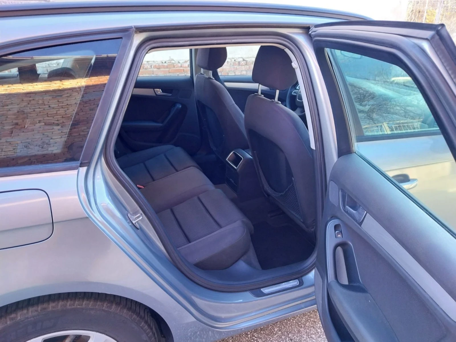 Audi A4 | Mobile.bg   5