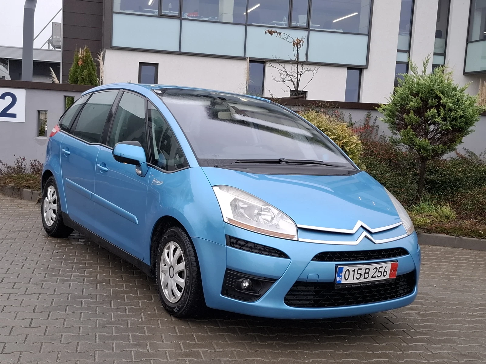 Citroen C4 Picasso 2.0HDI* (136кс)* * AВТОМАТИК* * HОВ ВНОС* *  - изображение 9