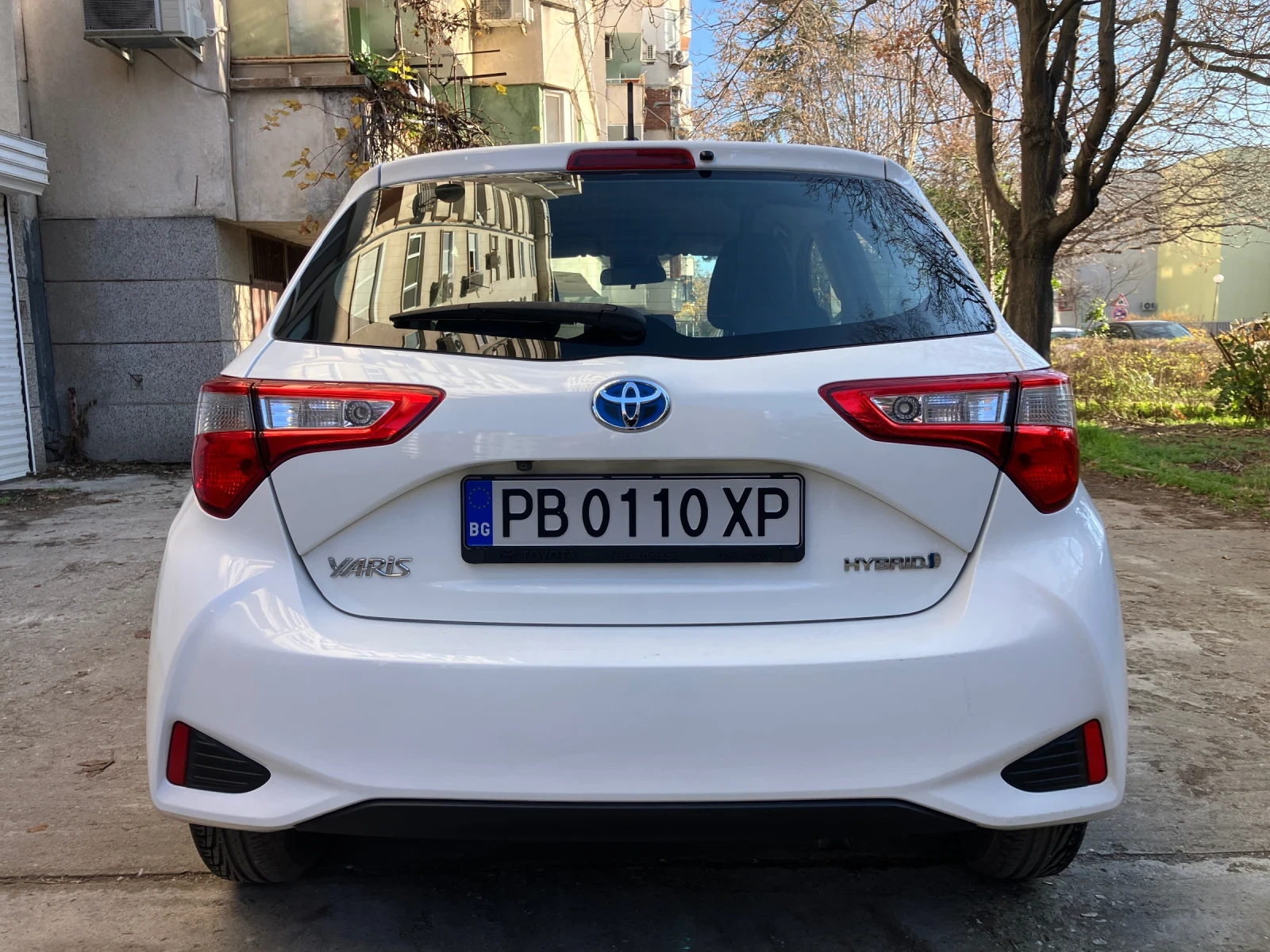 Toyota Yaris 1.5 Hybrid 5D Fancy / Luna Гаранция - изображение 3