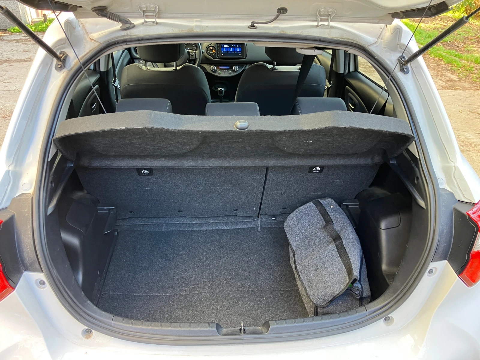 Toyota Yaris 1.5 Hybrid 5D Fancy / Luna �������� | Mobile.bg � ����������� 14