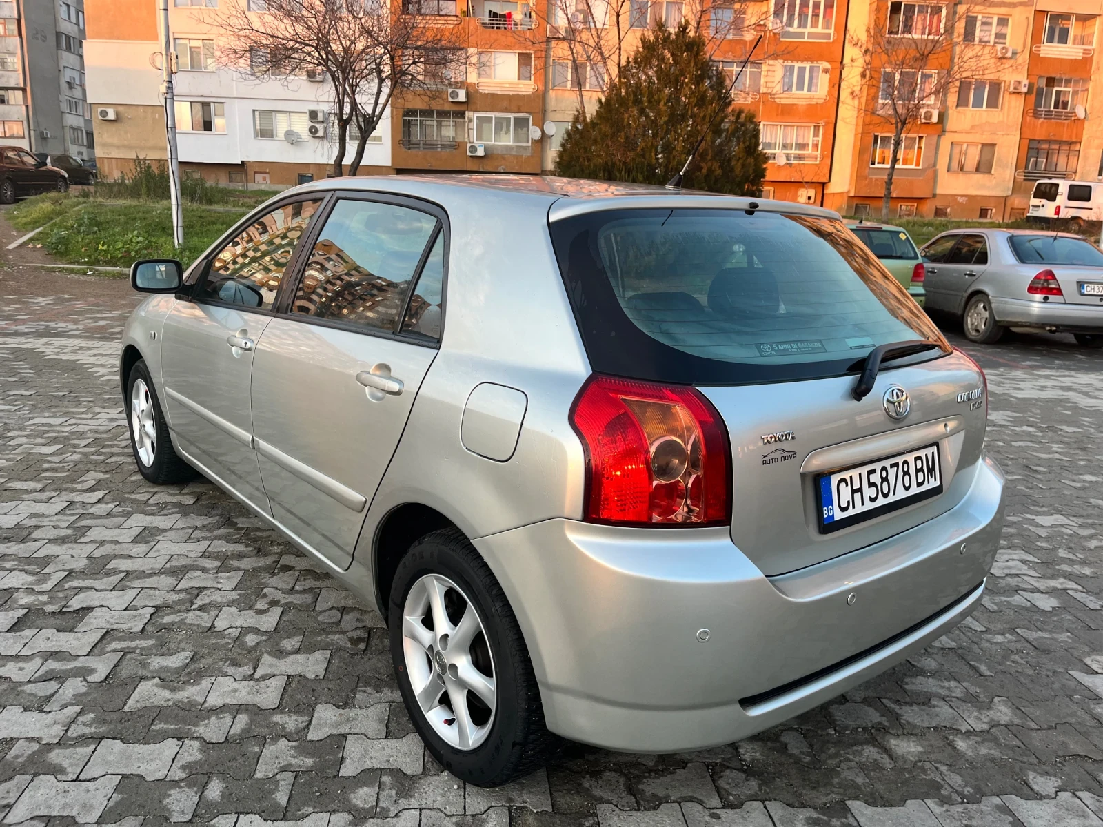 Toyota Corolla 1.4 d4d Auto! - изображение 6