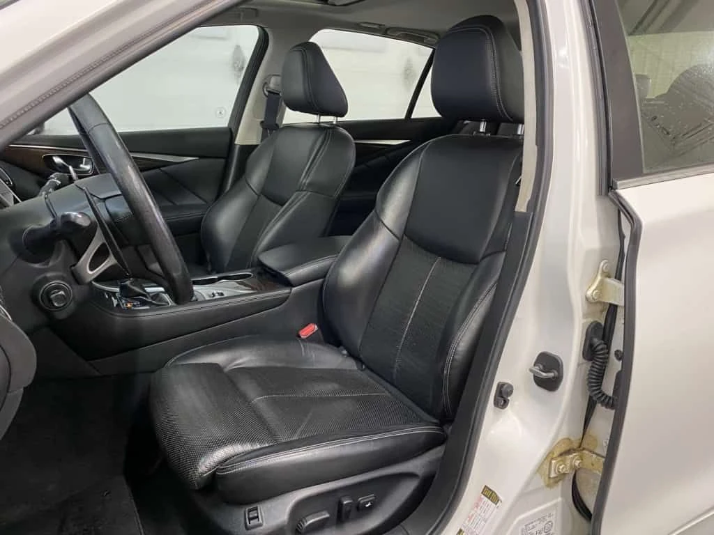 Infiniti Q50 * RED SPORT 400 3.0T * GPS, Toit, Cuir, Banc chauf, снимка 10 - Автомобили и джипове - 53801341