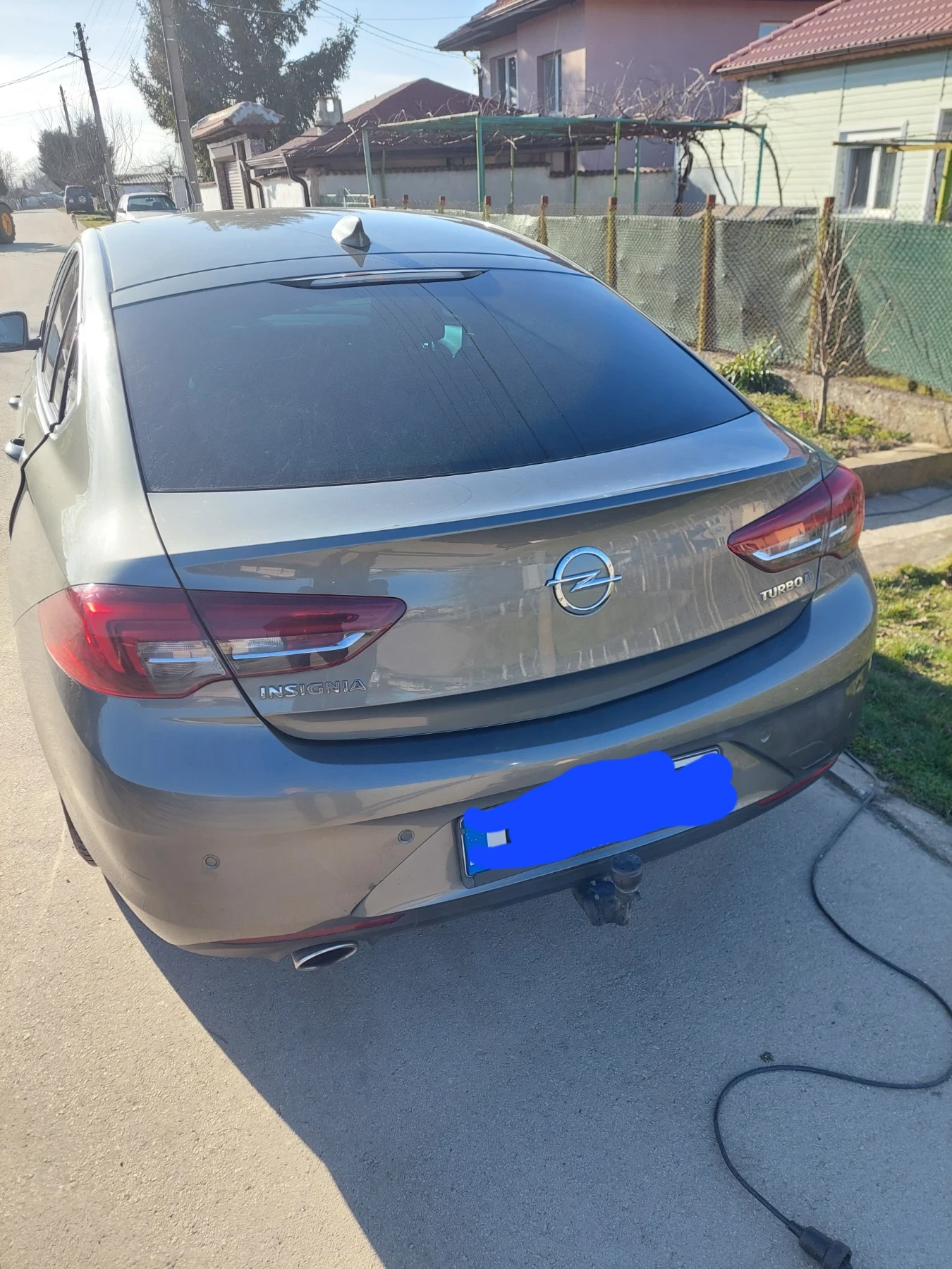 Opel Insignia Grand Sport, снимка 3 - Автомобили и джипове - 53962670