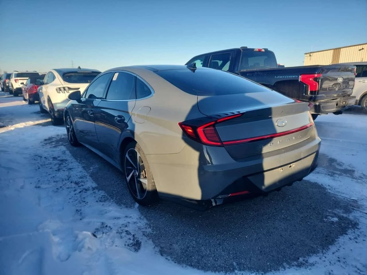 Hyundai Sonata ПАНОРАМА| ПОДГРЕВИ| 2 КЛЮЧА| CARFAX| , снимка 4 - Автомобили и джипове - 53964248