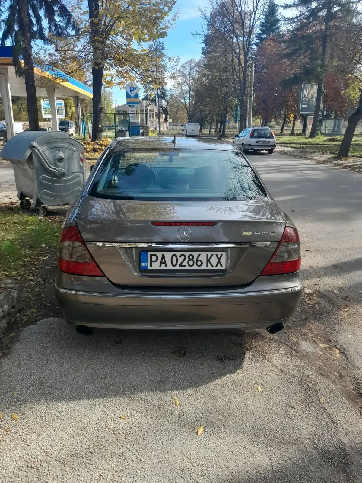 Mercedes-Benz E 320, снимка 3 - Автомобили и джипове - 54183626