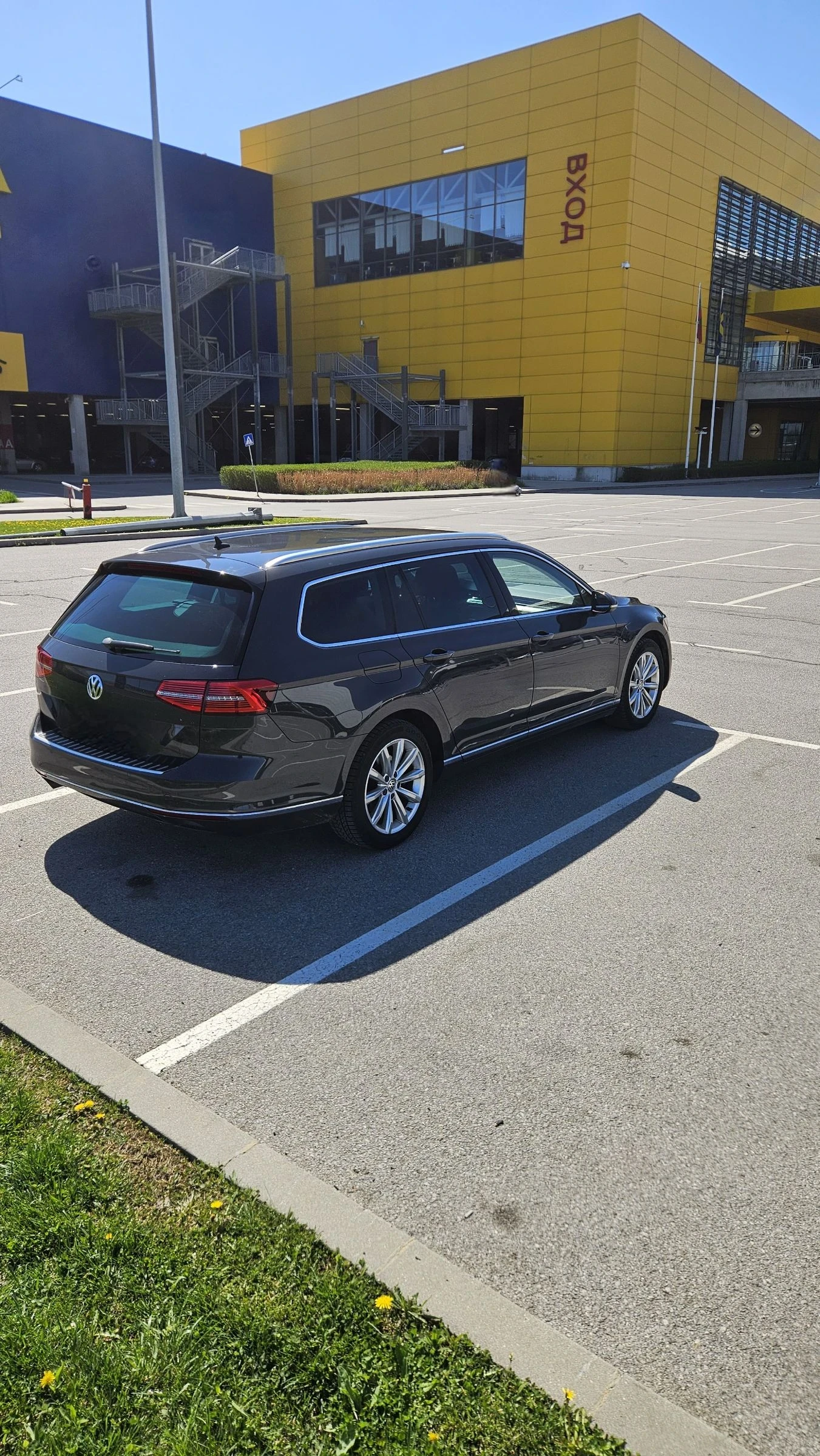 VW Passat  2.0tdi 190ph Highline , снимка 5 - Автомобили и джипове - 54243628