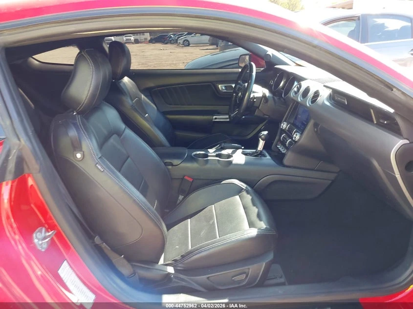 Ford Mustang 2.3l Ecoboost Premium Fastback, снимка 5 - Автомобили и джипове - 54573888