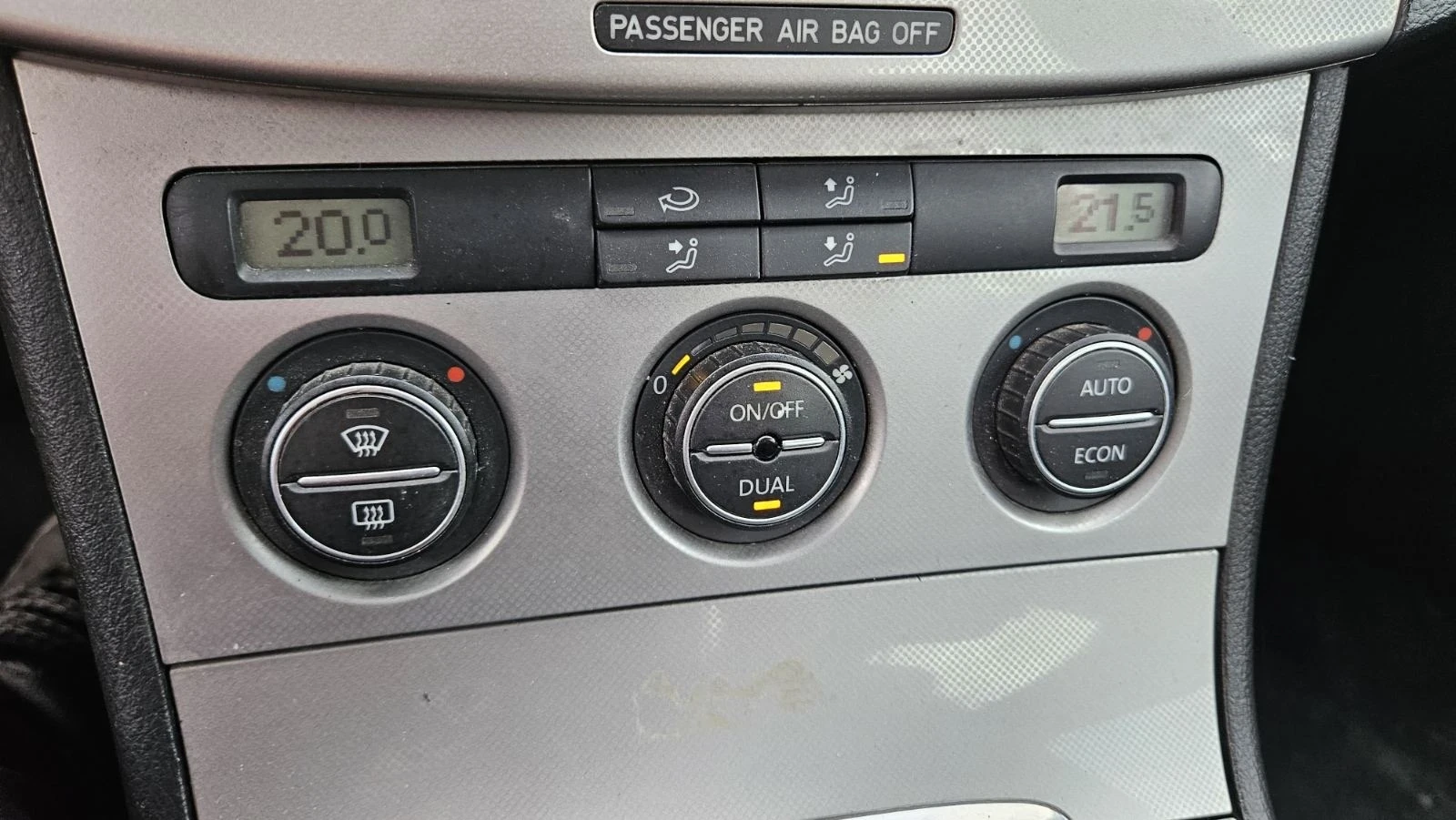 VW Passat, снимка 14 - Автомобили и джипове - 54640986