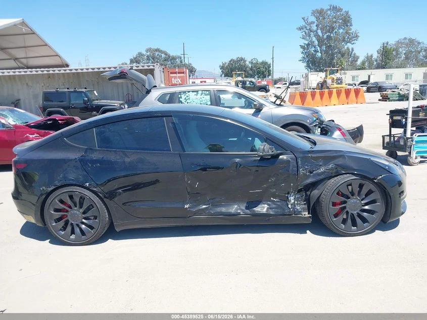 Tesla Model 3 Performance Dual Motor All-Wheel Drive, снимка 13 - Автомобили и джипове - 55272169