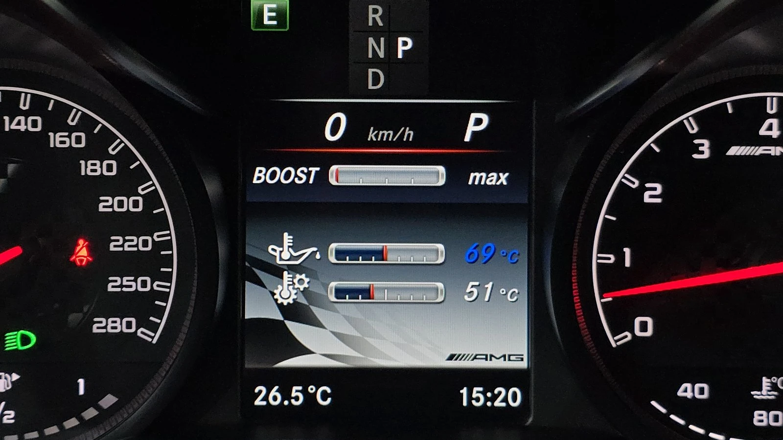 Mercedes-Benz C 43 AMG ЛЮК* HUD* KEYLESS* ЕЛ. БАГАЖНИК* КРАЙНА ЦЕНА, снимка 17 - Автомобили и джипове - 55302344