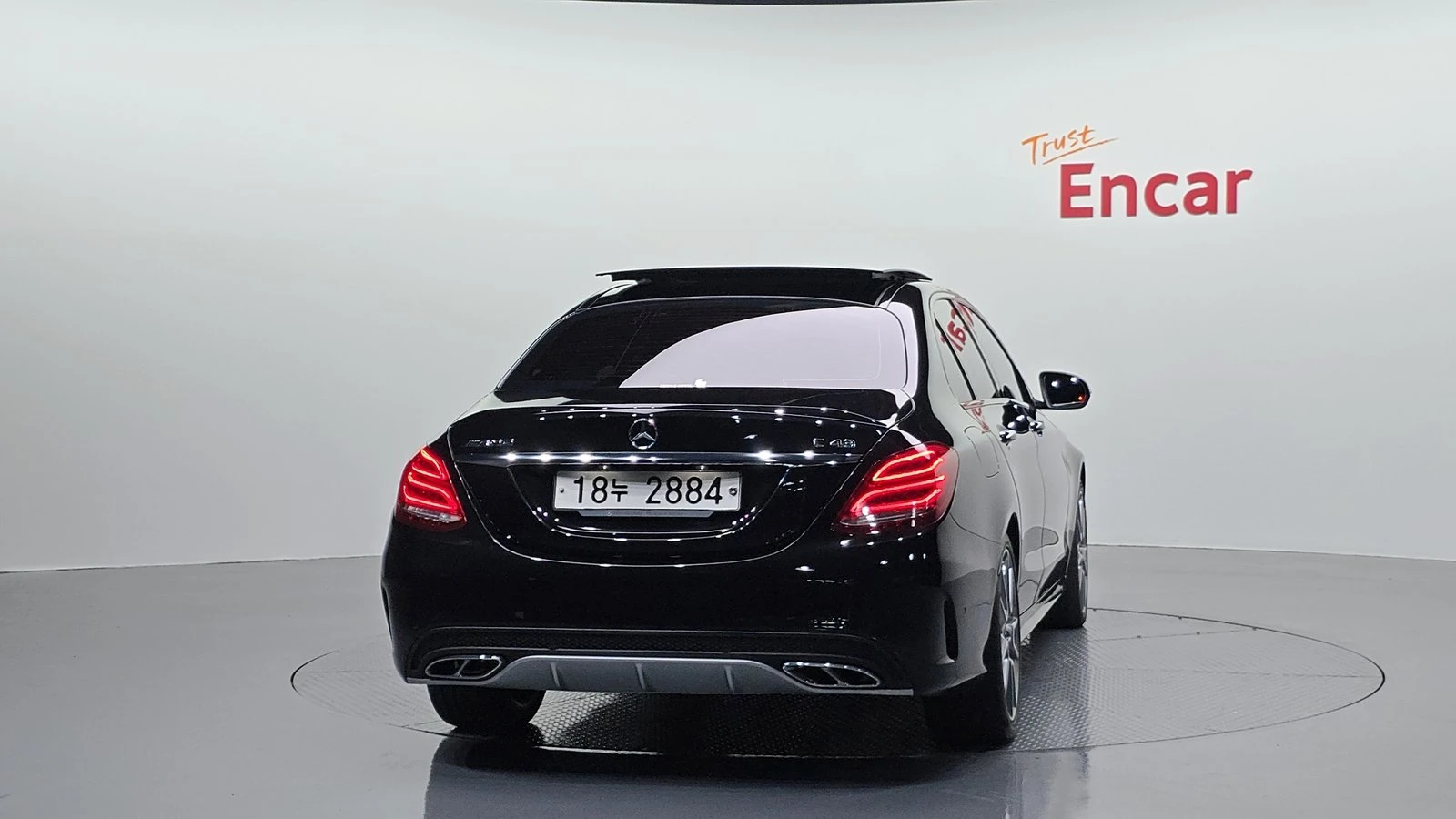 Mercedes-Benz C 43 AMG ЛЮК* HUD* KEYLESS* ЕЛ. БАГАЖНИК* КРАЙНА ЦЕНА, снимка 4 - Автомобили и джипове - 55302344
