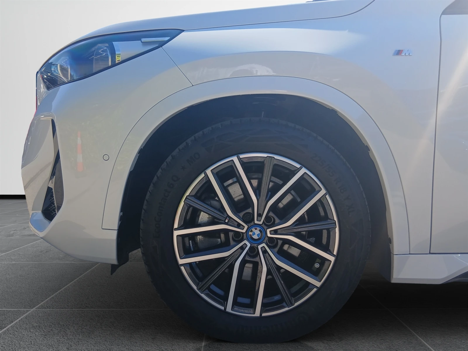BMW iX1 xDrive30, снимка 5 - Автомобили и джипове - 55369941
