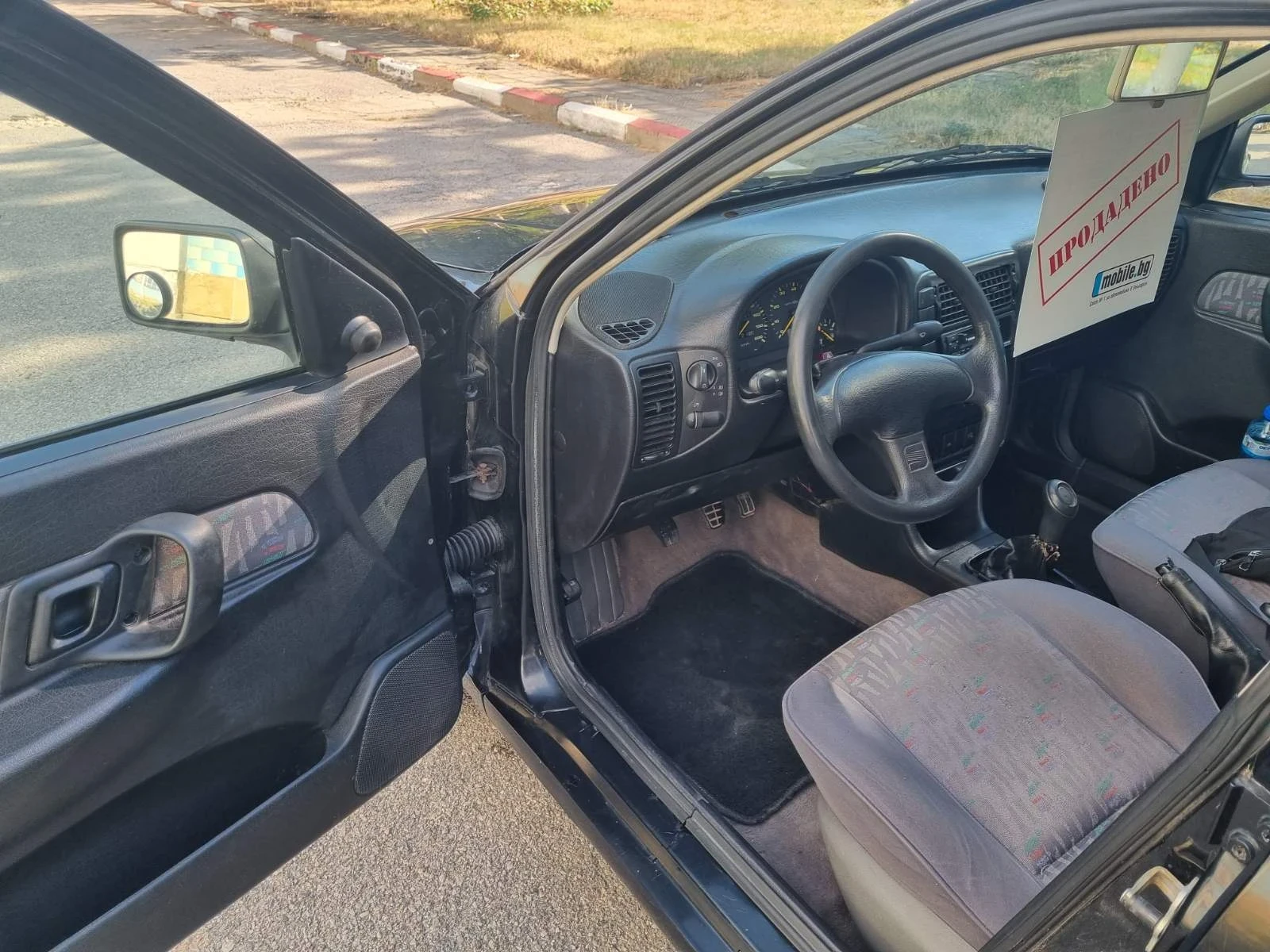 Seat Cordoba, снимка 5 - Автомобили и джипове - 55512146