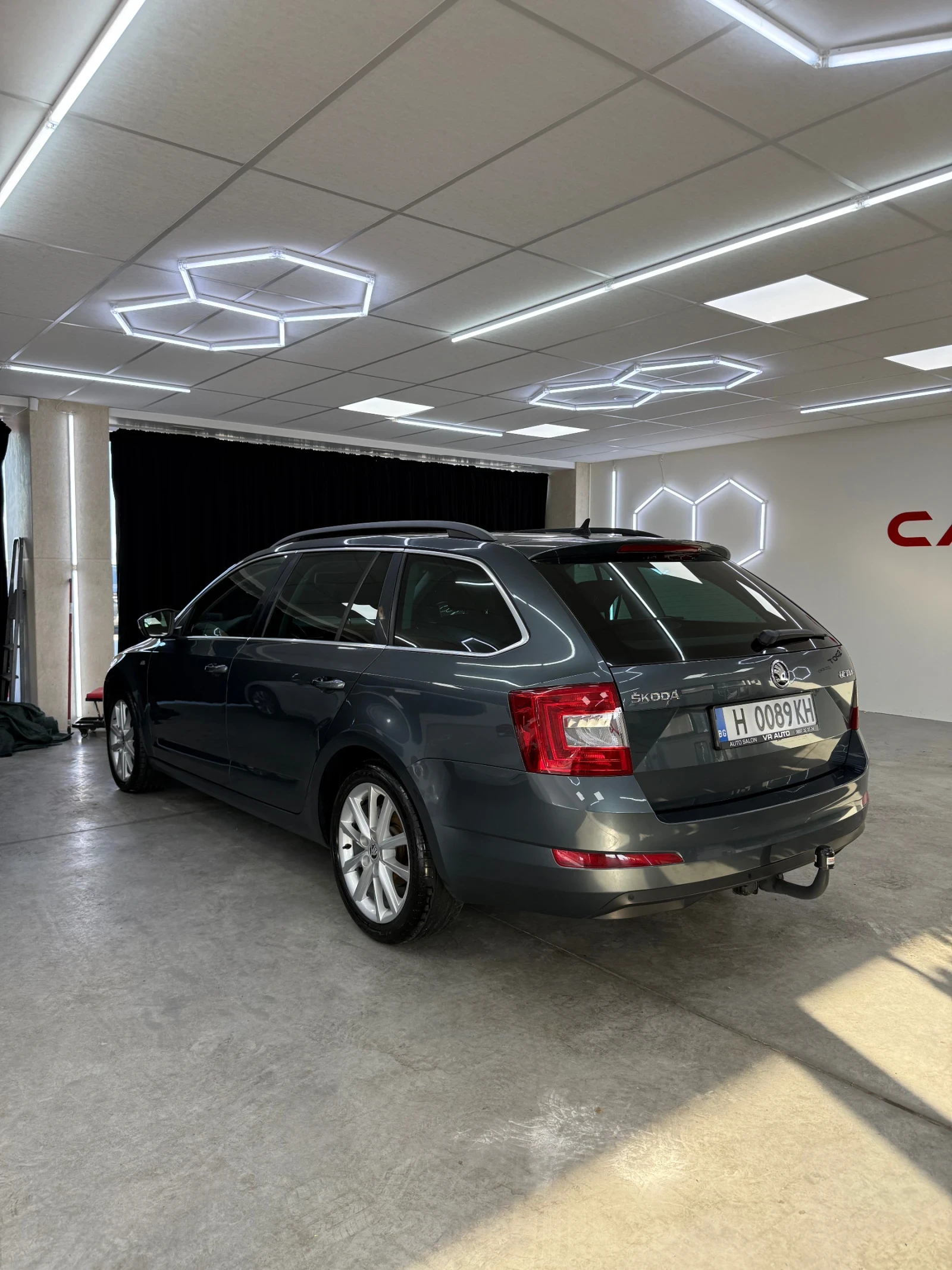 Skoda Octavia, снимка 4 - Автомобили и джипове - 56318080