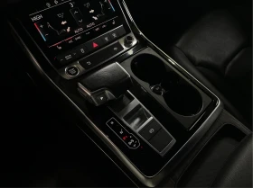 Audi Q7 S* LINE* 360КАМЕРА* LANE* ASSIT* ПАНОРАМА* КЕЙЛЕС, снимка 11