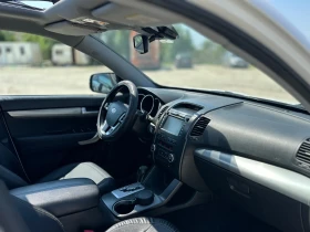Обява за продажба на Kia Sorento 2.2CRDI / АВТОМАТИК / KEYLESS / ПАНОРАМА / ПОДГРЕВ ~16 995 лв. - изображение 10
