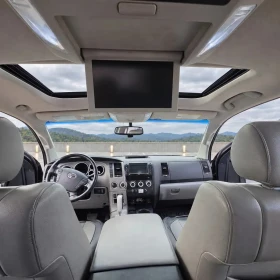 Toyota Sequoia 5.7L i-FORCE V8 Limited 4WD | Auto.bg — изображение 12