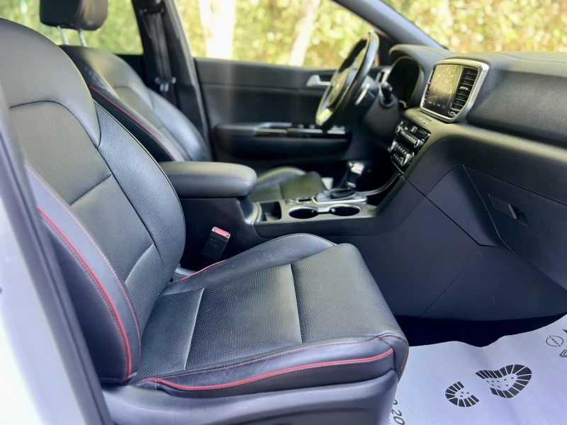 Kia Sportage GT Line 2.0 CRDi / 185 к.с. / AWD / DCT-8, снимка 9 - Автомобили и джипове - 51349264