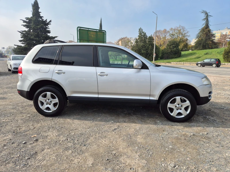 VW Touareg 2.5TDI, снимка 6 - Автомобили и джипове - 52447013