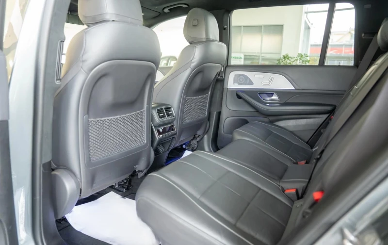 Mercedes-Benz GLS 400 d 4MATIC AMG-Line, снимка 7 - Автомобили и джипове - 52648330