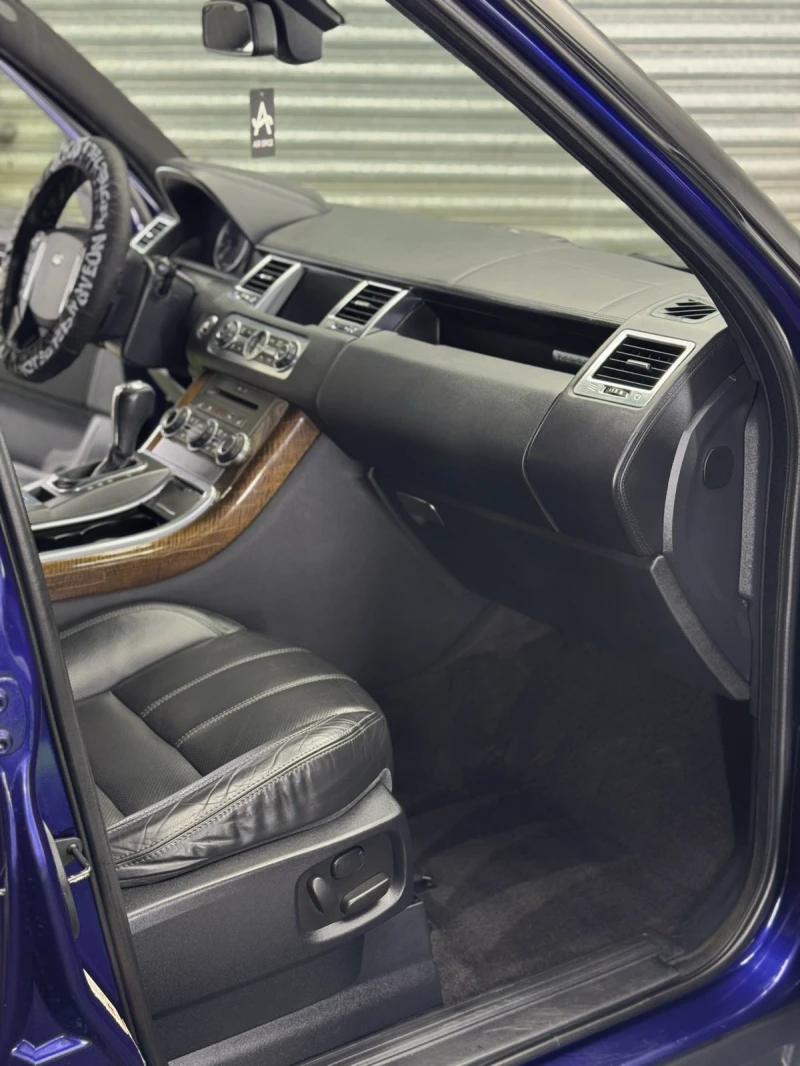 Land Rover Range Rover Sport 5.0, снимка 12 - Автомобили и джипове - 52849195
