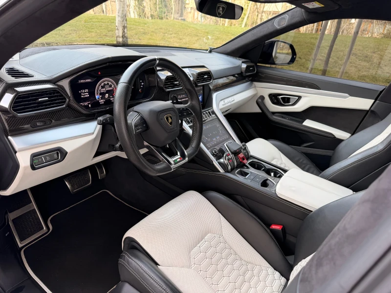 Lamborghini Urus, снимка 9 - Автомобили и джипове - 53276986