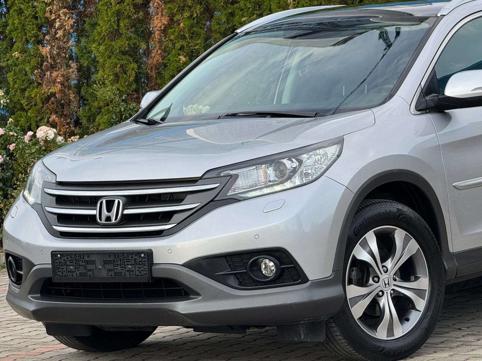 Honda Cr-v 2.0I-ПАНОРАМА-KEYLESS-КАМЕРА-КОЖА-ПОДГРЕВ-НОВА-FUL - изображение 2